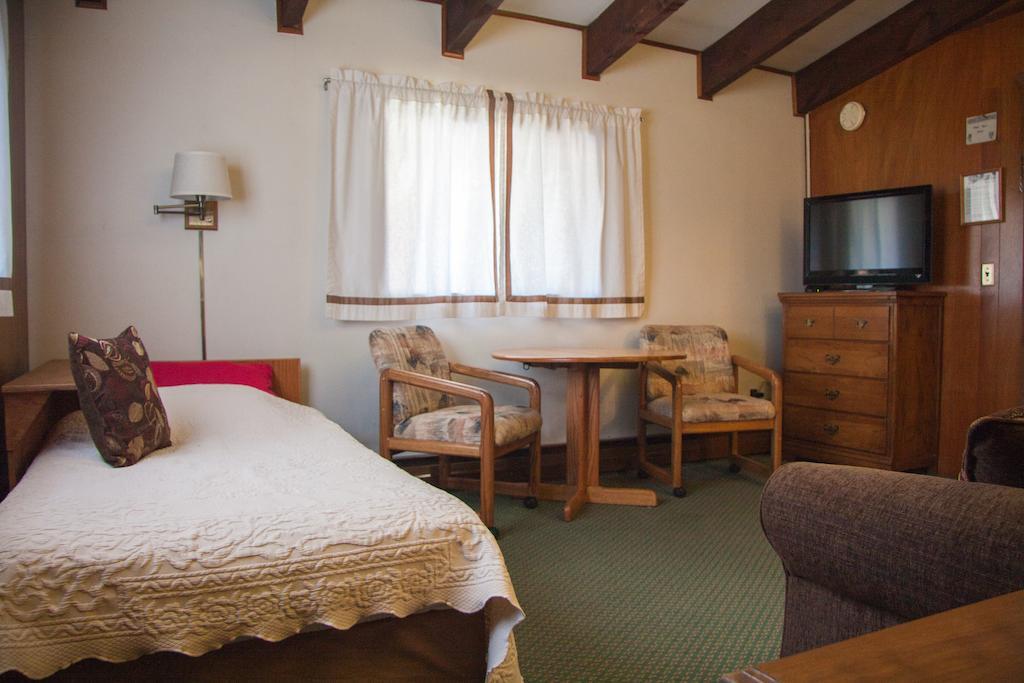 אספן Chalet Lisl Lodge חדר תמונה
